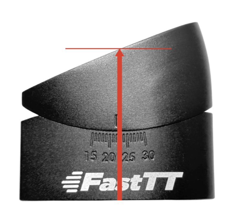FastTTの角度調整パーツ。目盛りが刻まれている。